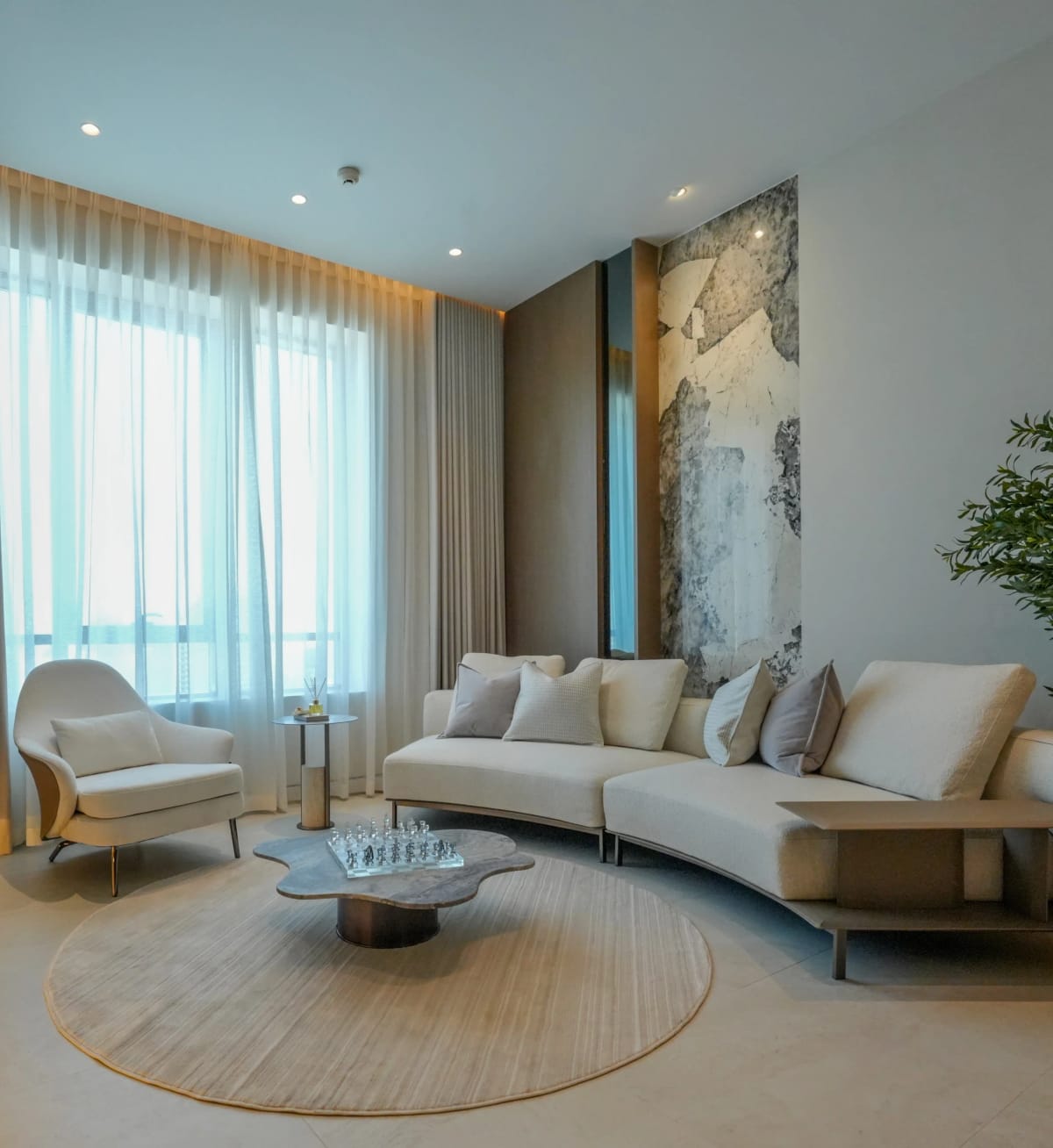 HMB "Beverly Grande" 1